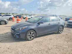 3KPF24AD8ME348915 2021 KIA FORTE