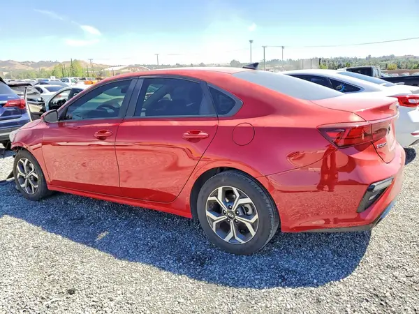 3KPF24AD8ME349840 2021 KIA FORTE - Image 2