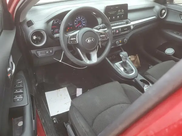 3KPF24AD8ME349885 2021 KIA FORTE - Image 8