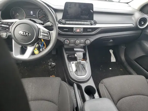 3KPF24AD8ME351345 2021 KIA FORTE - Image 8