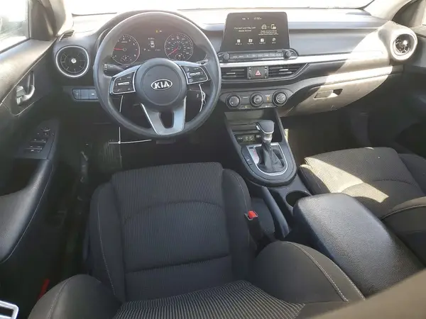 3KPF24AD8ME358098 2021 KIA FORTE - Image 8