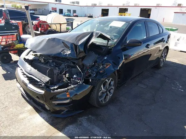 3KPF24AD8ME358120 2021 KIA FORTE - Image 2