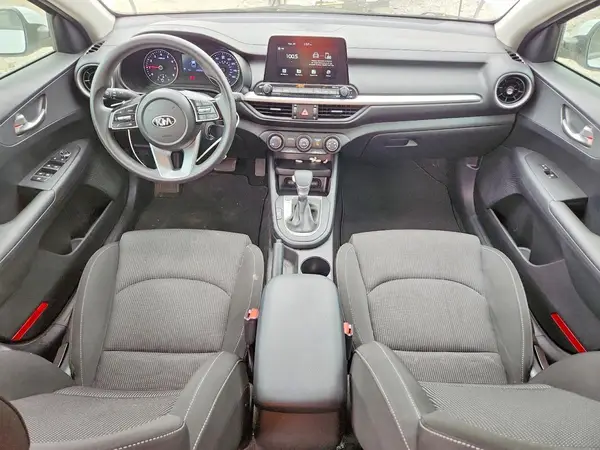 3KPF24AD8ME359980 2021 KIA FORTE - Image 8