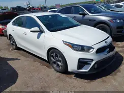 3KPF24AD8ME363284 2021 KIA FORTE