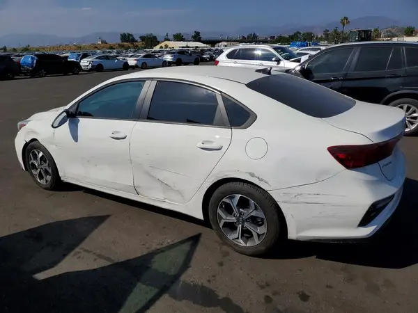 3KPF24AD8ME365553 2021 KIA FORTE - Image 2