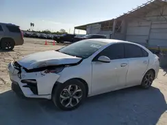 3KPF24AD8ME369795 2021 KIA FORTE