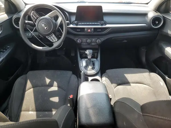 3KPF24AD8ME369800 2021 KIA FORTE - Image 8