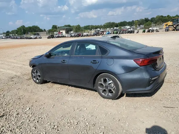 3KPF24AD8ME370316 2021 KIA FORTE - Image 2
