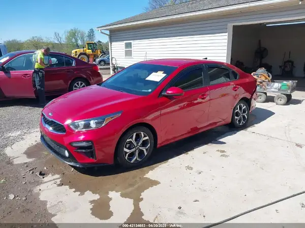 3KPF24AD8ME373412 2021 KIA FORTE - Image 2