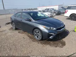 3KPF24AD8ME376617 2021 KIA FORTE