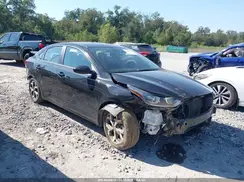 3KPF24AD8ME378139 2021 KIA FORTE