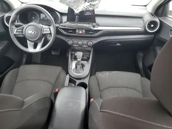 3KPF24AD8ME379162 2021 KIA FORTE - Image 8