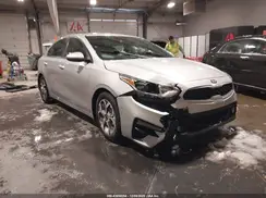 3KPF24AD8ME379775 2021 KIA FORTE