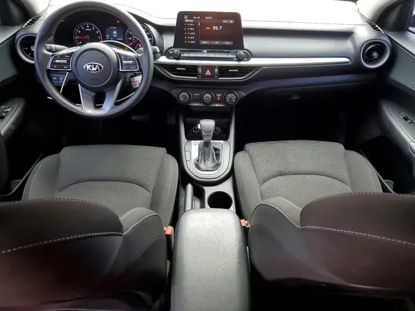 3KPF24AD8ME383793 2021 KIA FORTE - Image 8