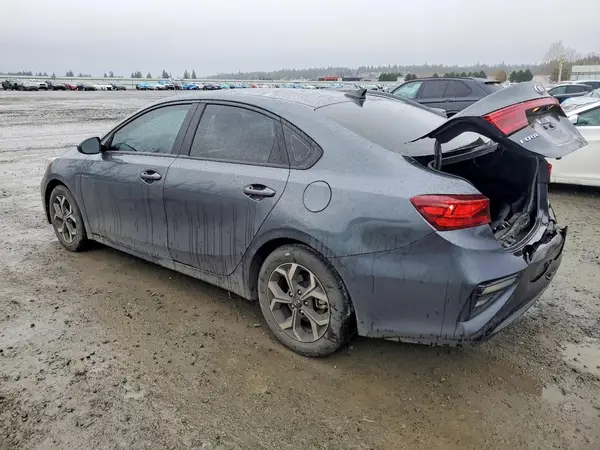 3KPF24AD8ME385169 2021 KIA FORTE - Image 2