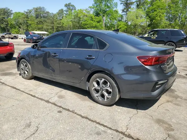 3KPF24AD8ME386693 2021 KIA FORTE - Image 2