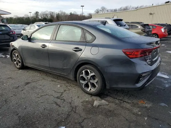 3KPF24AD8ME388041 2021 KIA FORTE - Image 2