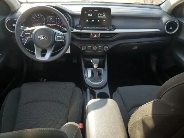 3KPF24AD8ME389934 2021 KIA FORTE - Image 8