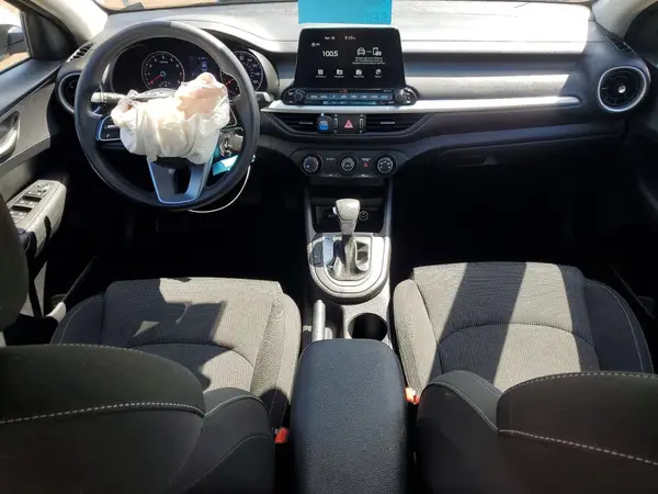 3KPF24AD8ME391120 2021 KIA FORTE - Image 8