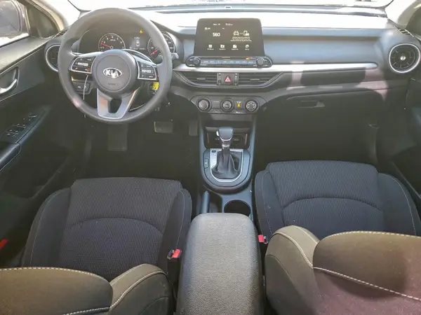 3KPF24AD8ME391361 2021 KIA FORTE - Image 8