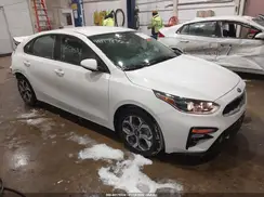 3KPF24AD8ME391540 2021 KIA FORTE