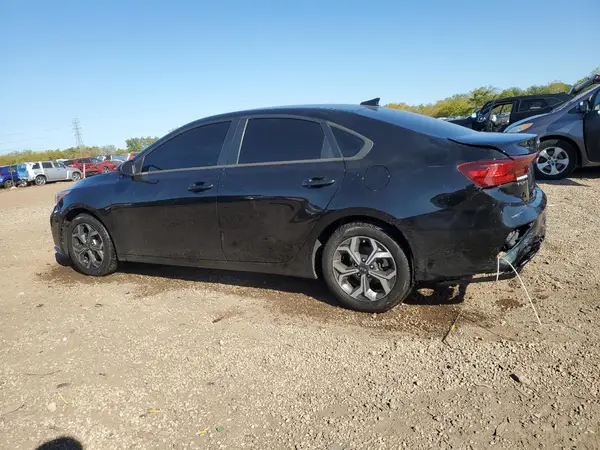 3KPF24AD8ME394910 2021 KIA FORTE - Image 2