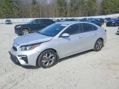 3KPF24AD8ME401693 2021 KIA FORTE