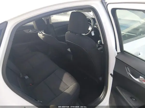 3KPF24AD8ME402004 2021 KIA FORTE - Image 8