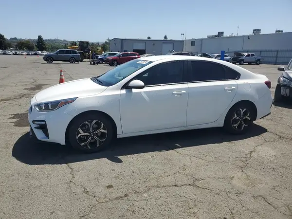 3KPF24AD8ME402584 2021 KIA FORTE - Image 1