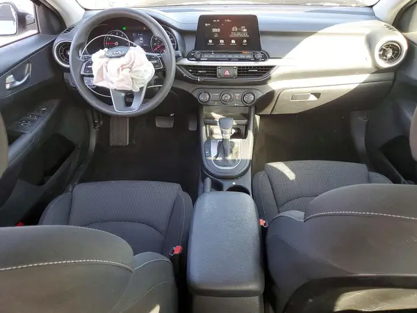 3KPF24AD8ME403735 2021 KIA FORTE - Image 8