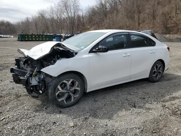 3KPF24AD8ME404934 2021 KIA FORTE - Image 1