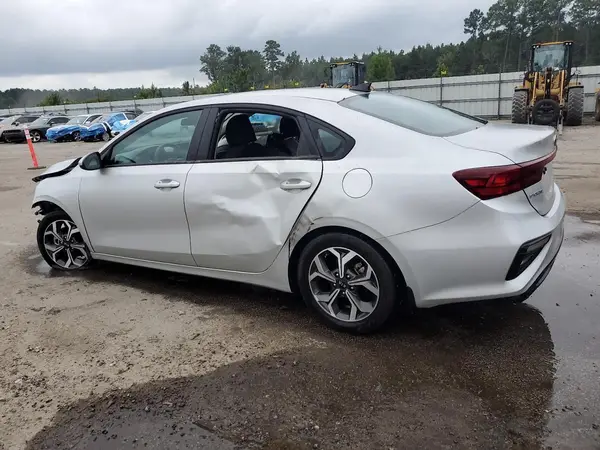 3KPF24AD8ME407106 2021 KIA FORTE - Image 2