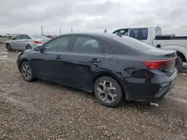 3KPF24AD8ME408420 2021 KIA FORTE - Image 2