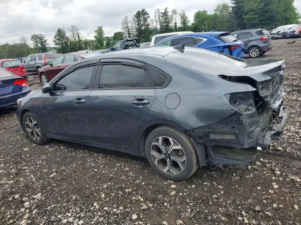 3KPF24AD8ME408871 2021 KIA FORTE - Image 2