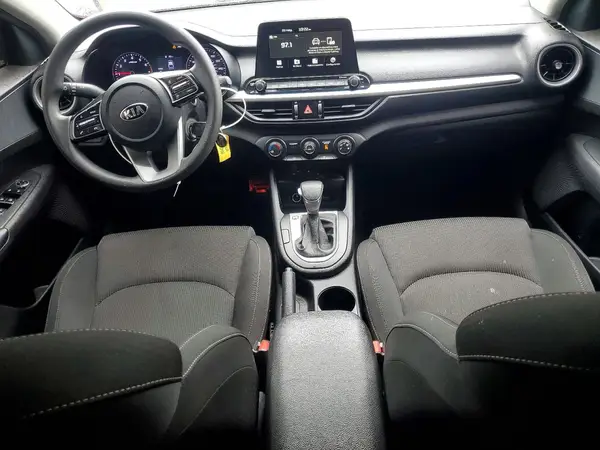3KPF24AD8ME408871 2021 KIA FORTE - Image 8