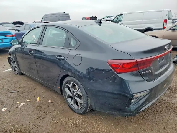 3KPF24AD8ME410121 2021 KIA FORTE - Image 2