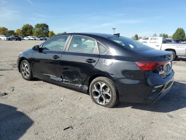 3KPF24AD8ME412239 2021 KIA FORTE - Image 2
