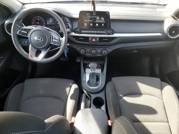 3KPF24AD8ME412239 2021 KIA FORTE - Image 8