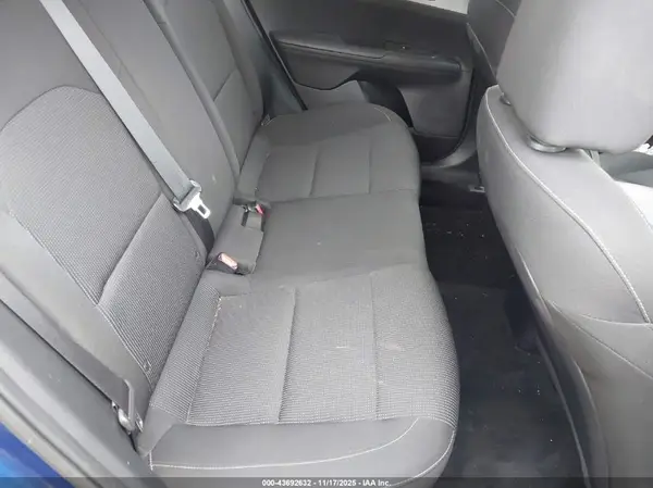 3KPF24AD8ME412564 2021 KIA FORTE - Image 8