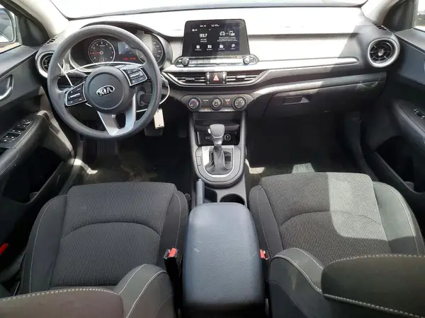 3KPF24AD8ME412581 2021 KIA FORTE - Image 8