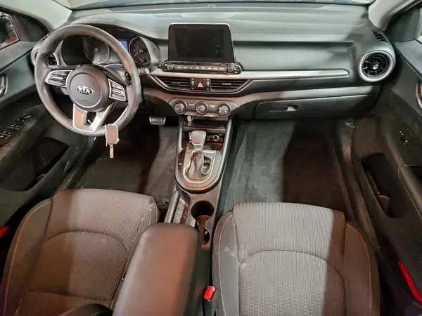 3KPF24AD8ME413858 2021 KIA FORTE - Image 8