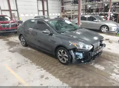 3KPF24AD8ME414802 2021 KIA FORTE