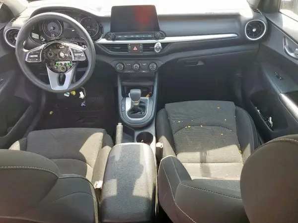 3KPF24AD8NE417958 2022 KIA FORTE - Image 8