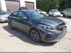 3KPF24AD8NE418155 2022 KIA FORTE