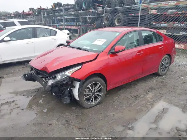 3KPF24AD8NE419001 2022 KIA FORTE - Image 2