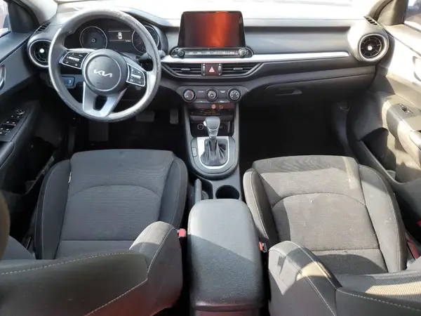 3KPF24AD8NE430290 2022 KIA FORTE - Image 8