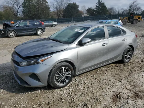 3KPF24AD8NE430595 2022 KIA FORTE - Image 1