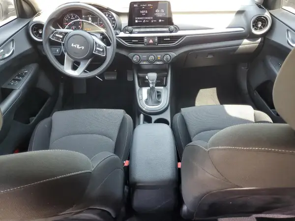 3KPF24AD8NE431018 2022 KIA FORTE - Image 8