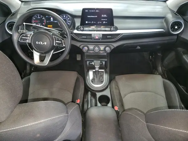3KPF24AD8NE431598 2022 KIA FORTE - Image 8