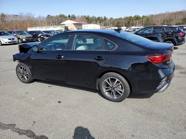 3KPF24AD8NE434145 2022 KIA FORTE - Image 2